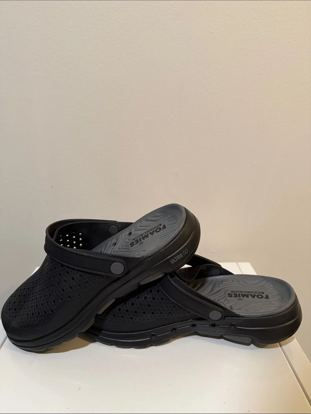 Skechers Men's Foamies GoWalk 5 Astonised Clog Sandals with Strap